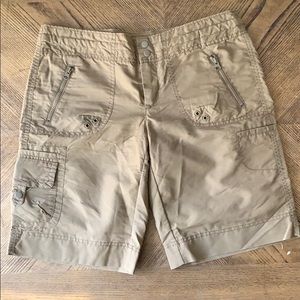 GAP Lightweight Shorts